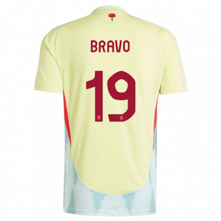 Kandiny Enfant Maillot Espagne Iker Bravo #19 Jaune Tenues Extérieur 24-26 T-Shirt